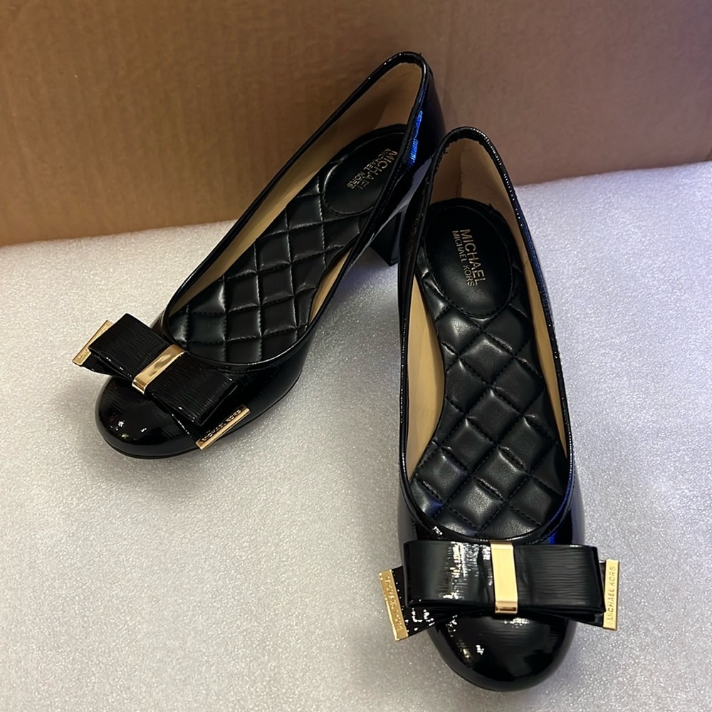 Michael Michael Kors, Women's Kiera Mid Pump Black Heels Shoes Size 7M